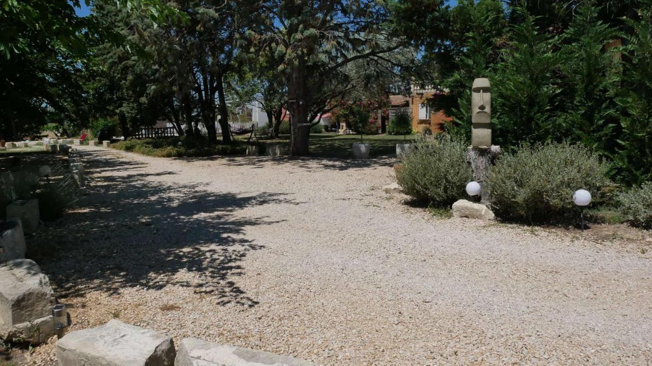 Mas Maurane - L'Olivier Avec Spa Prive Aux Portes D'Arles Tarascon Ngoại thất bức ảnh