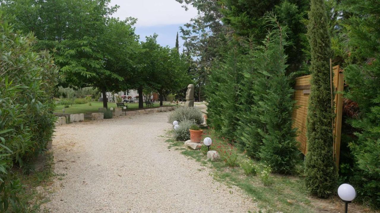 Mas Maurane - L'Olivier Avec Spa Prive Aux Portes D'Arles Tarascon Ngoại thất bức ảnh